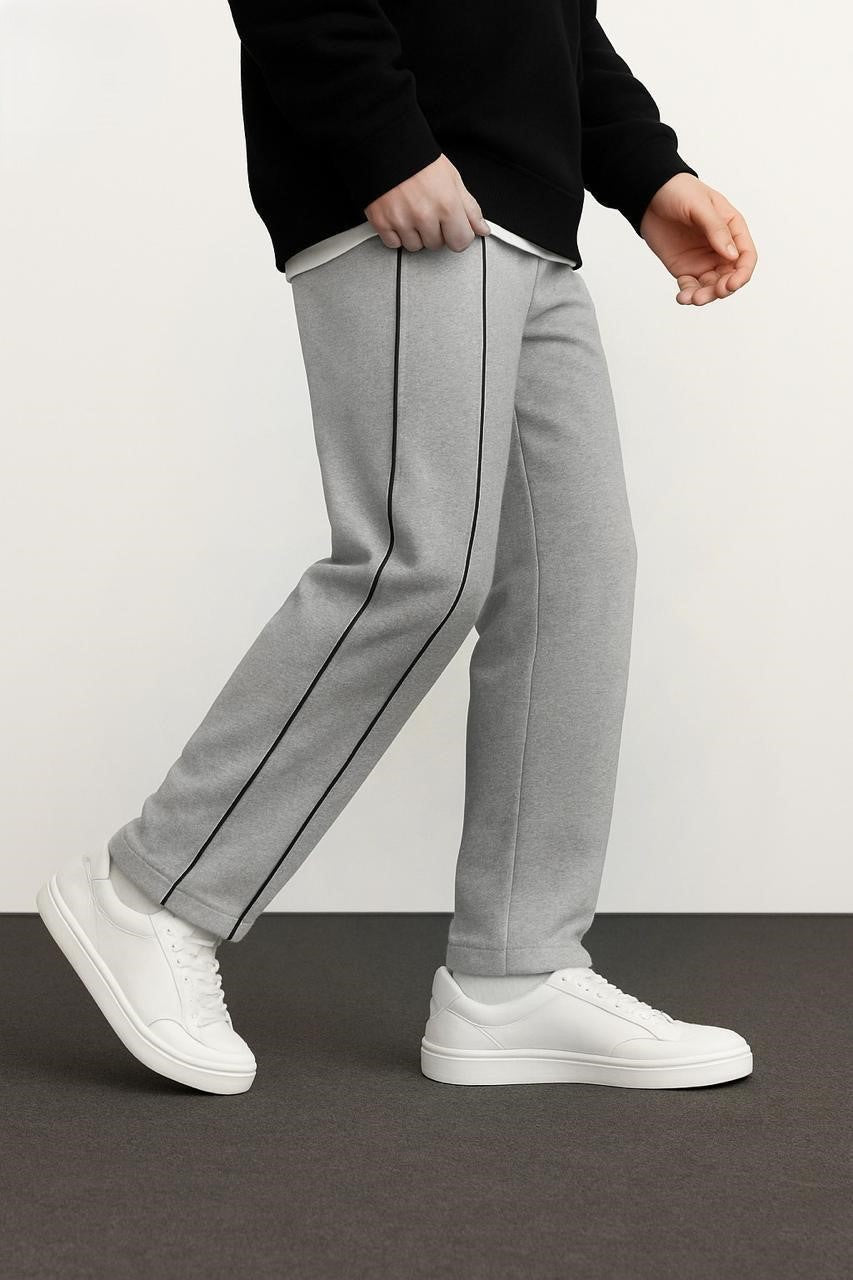 WIDE-LEG TRACK PANTS WITH WHITE PIPING