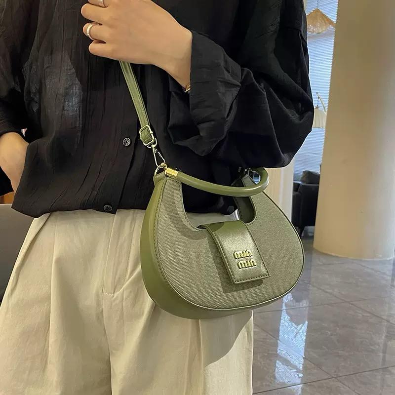 BELANCCI - WOMEN’S MINI SHOULDER BAG WITH CHAIN STRAP G
