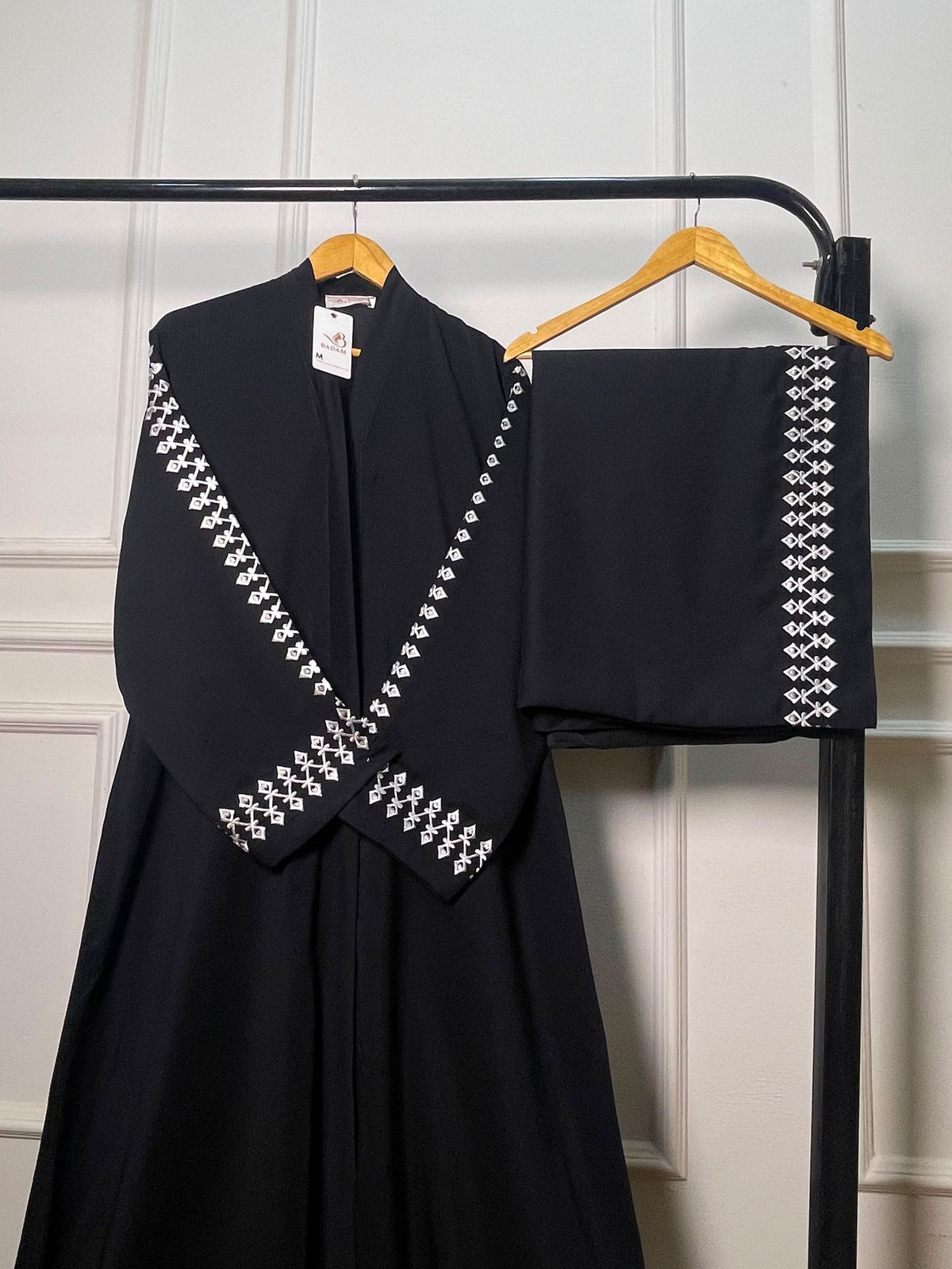 BELANCCI - EMBEREDGE ABAYA WITH STOLLER